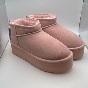 CUSHIONAIRE Cozy Women’s Platform Ankle Boots SIZE 8 PINK